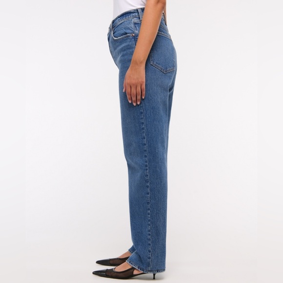 Abercrombie - Curve Love Ultra High Rise 90s Straight Jean - Picture 6 of 13